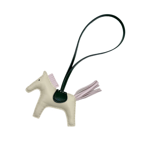 HERMES BAG CHARM RODEO PM CRAIE MAUVE PALE VERT CYPRES AGNEAU MILO 90284571 - PURPOSE