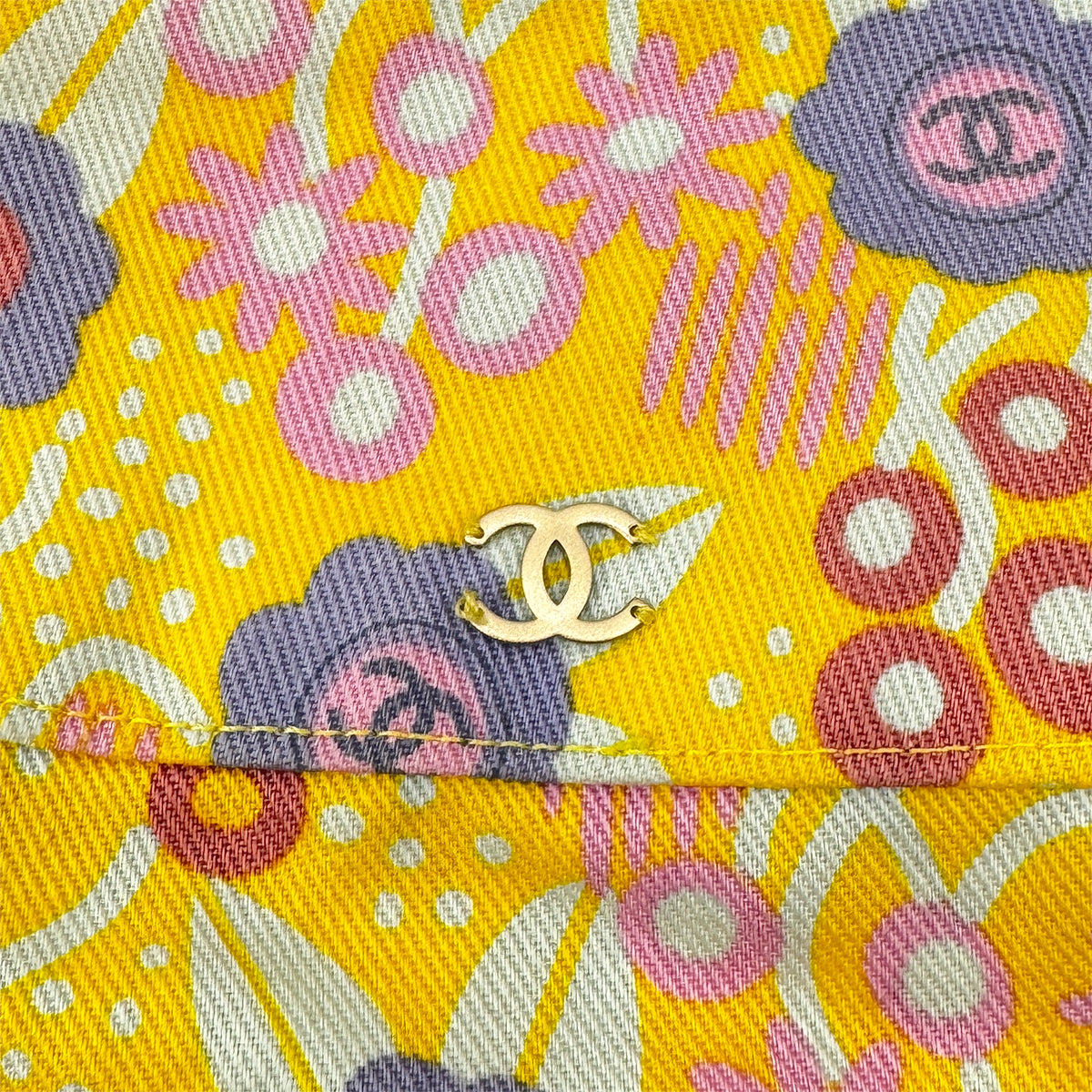 CHANEL COCO CAMELLIA PATTERN SHIRT SLEEVELESS TOP SKIRT SET YELLOW 36 03S RTW 90284581