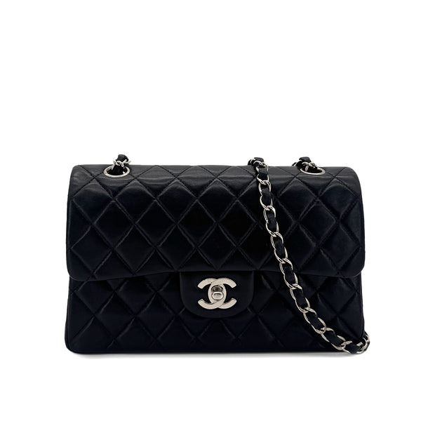 CHANEL VINTAGE CLASSIC FLAP SMALL CHAIN SHOULDER BAG BLACK LAMB SKIN 90284884 - PURPOSE