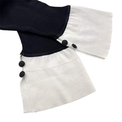 CHANEL COCOMARK BUTTON BICOLOR KNIT TOPS BLACK WHITE COTTON 48 07P RTW 90285955