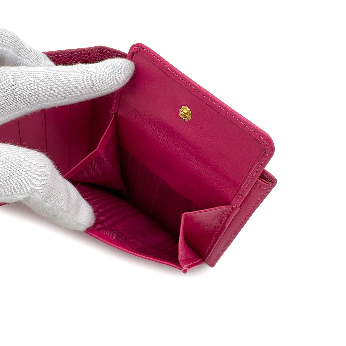 CHANEL VINTAGE BIFOLD COMPACT WALLET PINK CAVIAR SKIN 90286157