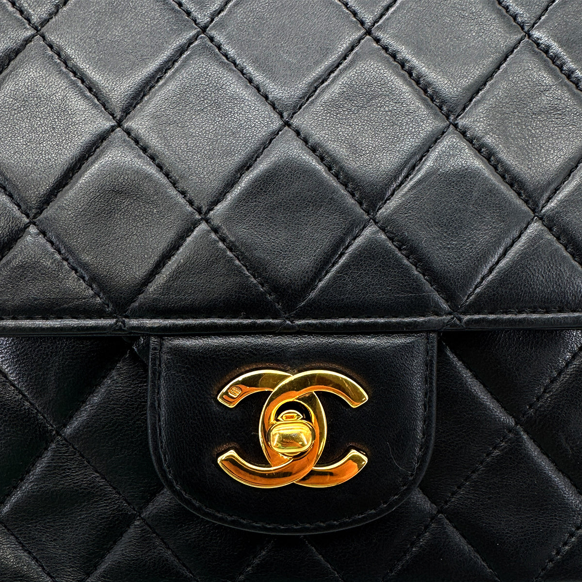 CHANEL VINTAGE MATELASSE CHAIN SHOULDER BAG BLACK LAMB SKIN 90286191