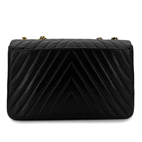 CHANEL VINTAGE CHEVRON CHAIN SHOULDER BAG BLACK LAMB SKIN 90286581 - PURPOSE
