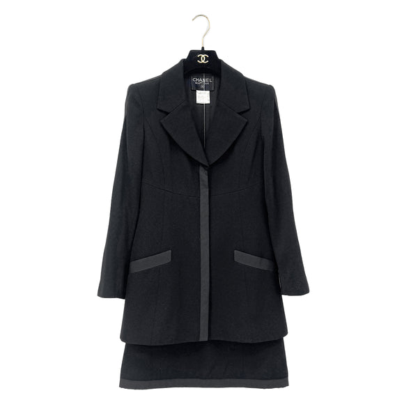 CHANEL VINTAGE COCO BUTTON TAILORED JACKET SKIRT SET BLACK WOOL 38 97A RTW 90287090