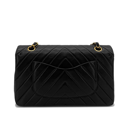 CHANEL VINTAGE CHEVRON CHAIN SHOULDER BAG BLACK LAMB SKIN 90287209 - PURPOSE