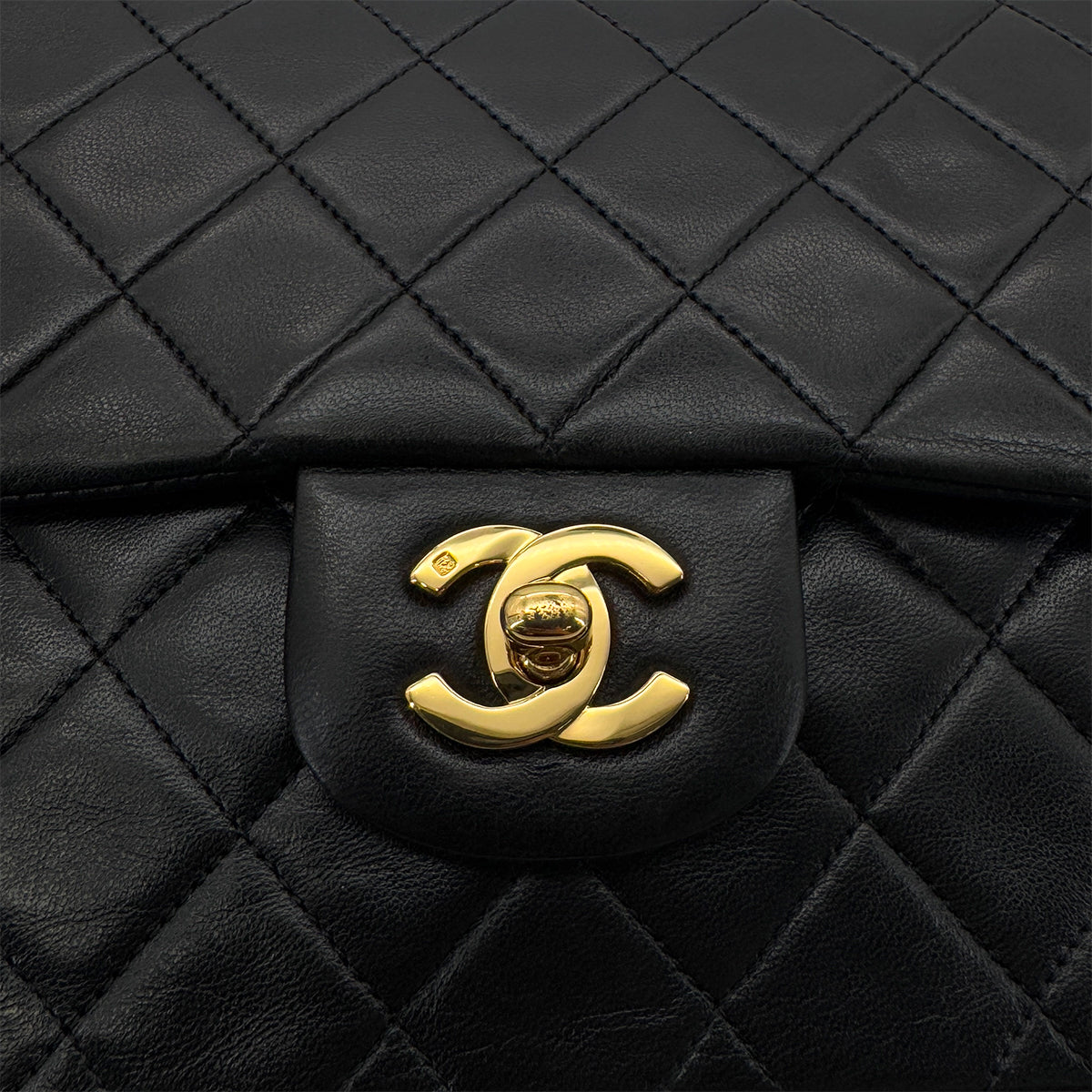CHANEL VINTAGE CLASSIC FLAP MEDIUM CHAIN SHOULDER BAG BLACK LAMB SKIN 90287226