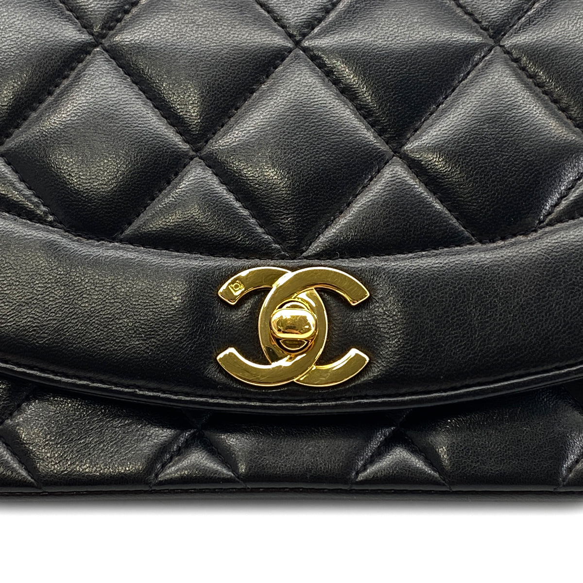 CHANEL VINTAGE DIANA SMALL CHAIN SHOULDER BAG BLACK LAMB SKIN 90287227