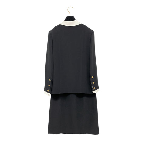 CHANEL VINTAGE FOUR POCKET BICOLOR JACKET PLEATED SKIRT SET BLACK 40 RTW 90287485 - PURPOSE
