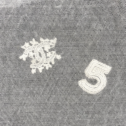 CHANEL SLEEVELESS MESH TOPS COCOMARK NO5 LACE ECRU BLACK COTTON 38 04P RTW 90287810