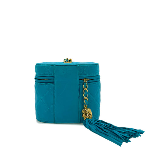 CHANEL VINTAGE VANITY CHAIN SHOULDER BAG FRINGE BLUE LAMB SKIN 90287884