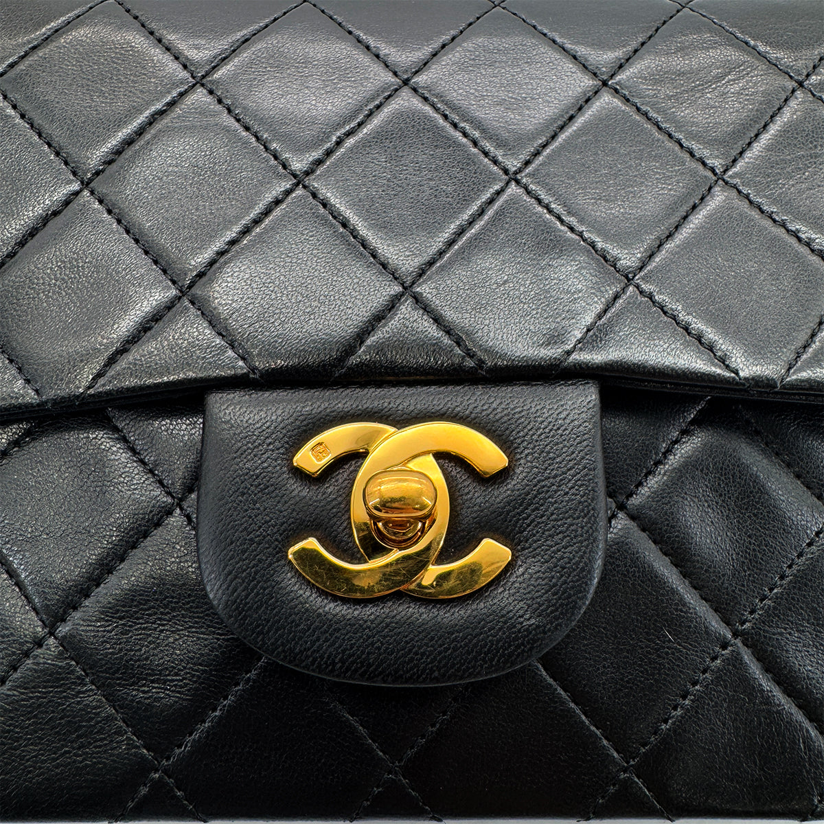 CHANEL VINTAGE CLASSIC FLAP SMALL CHAIN SHOULDER BAG BLACK LAMB SKIN 90287887