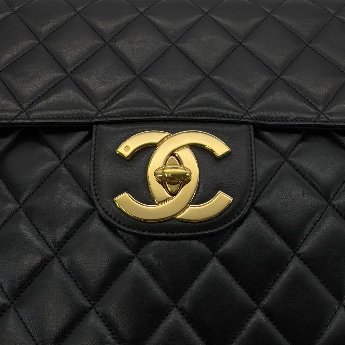 CHANEL VINTAGE JUMBO MATELASSE 30 CHAIN SHOULDER BAG BLACK LAMB SKIN 90287890