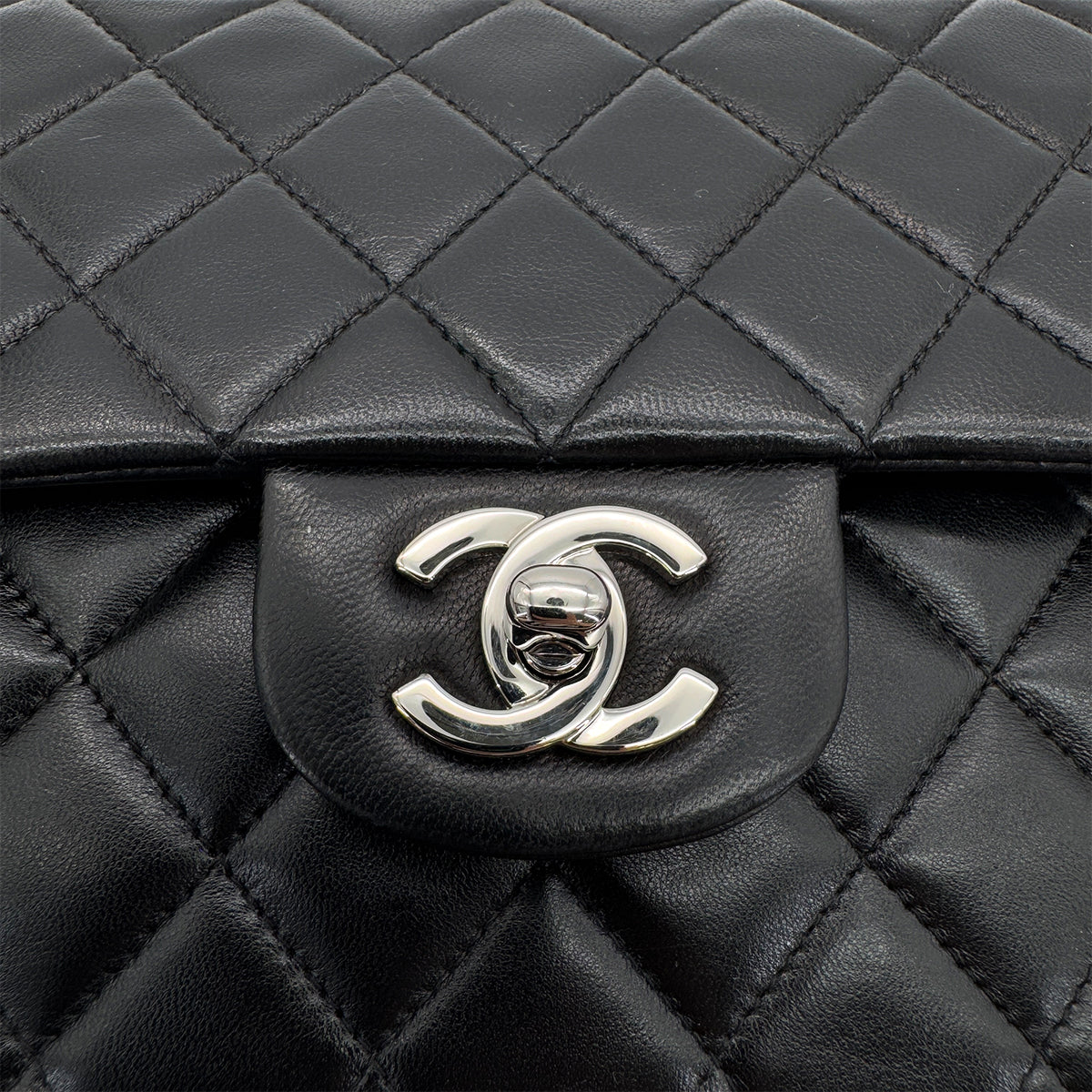 CHANEL VINTAGE CLASSIC FLAP MEDIUM CHAIN SHOULDER BAG BLACK LAMB SKIN 90287894