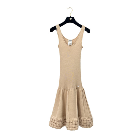 CHANEL VINTAGE KNIT SLEEVELESS DRESS BEIGE WOOL 38 00A RTW 90288032 - PURPOSE