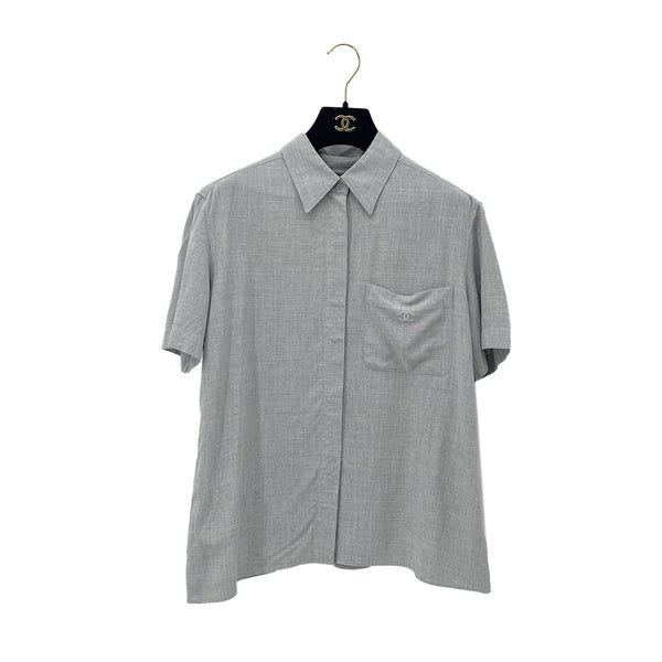 CHANEL VINTAGE COCOMARK BACK POCKET SHORT SLEEVE SHIRT GRAY RAYON 44 RTW 90288060