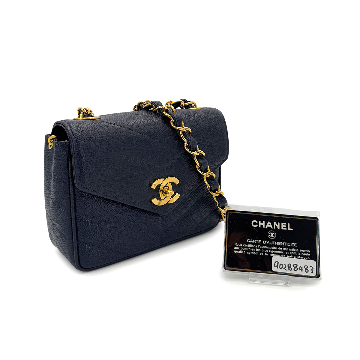 CHANEL VINTAGE CHEVRON V STITCH CHAIN SHOULDER BAG NAVY CAVIAR SKIN 90288483