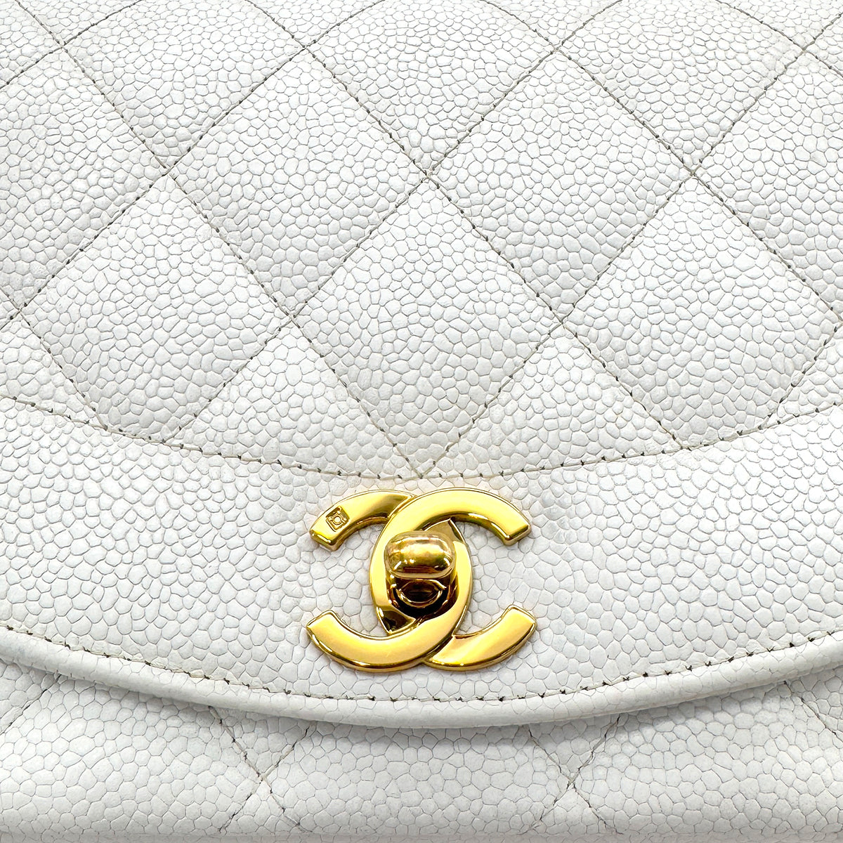 CHANEL VINTAGE DIANA SMALL CHAIN SHOULDER BAG WHITE CAVIAR SKIN 90288497
