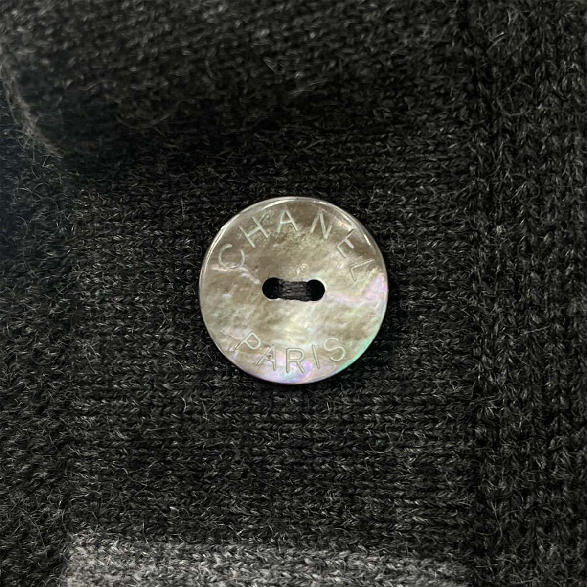 CHANEL VINTAGE LOGO BUTTON CARDIGAN GRAY CASHMERE 36 98A RTW 90288512