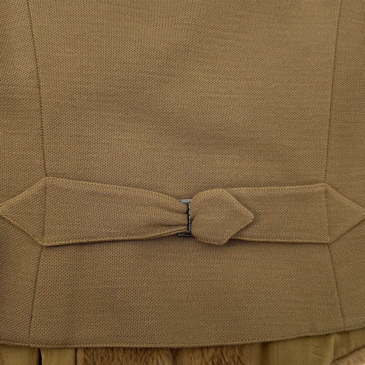 CHANEL VINTAGE COCO BUTTON VEST GILET BEIGE RABBIT 38 97A RTW 90288720