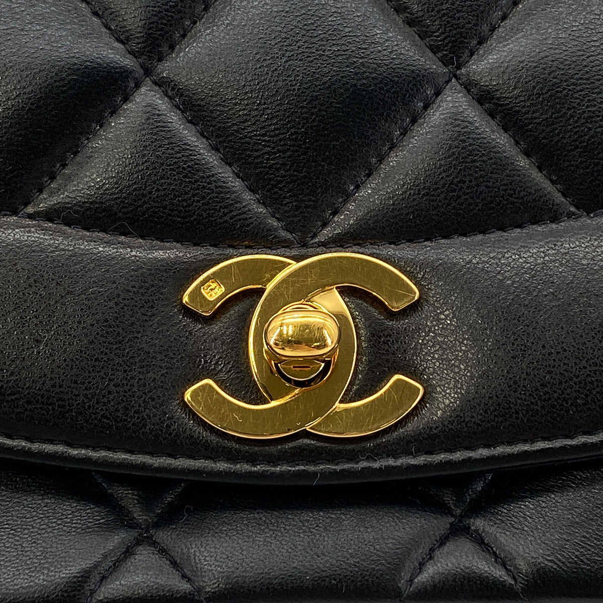 CHANEL VINTAGE DIANA SMALL CHAIN SHOULDER BAG BLACK LAMB SKIN 90288974
