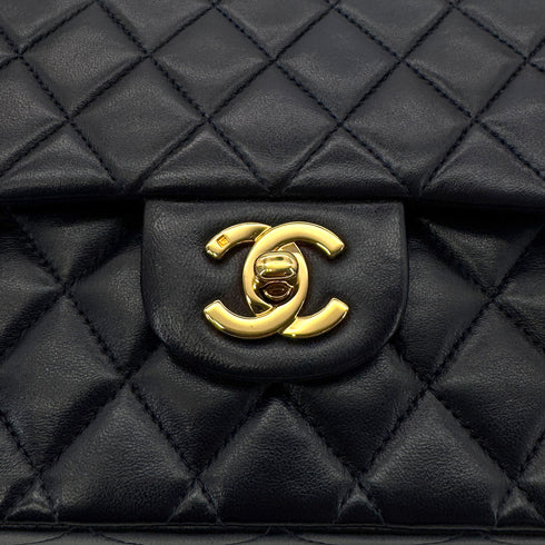 CHANEL VINTAGE CLASSIC FLAP MEDIUM CHAIN SHOULDER BAG NAVY LAMB SKIN 90289071 - PURPOSE
