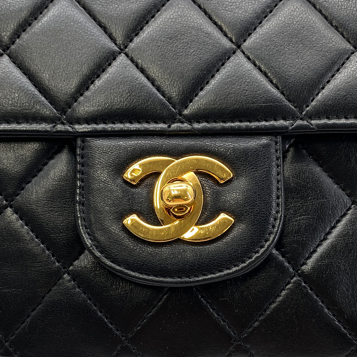 CHANEL VINTAGE CLASSIC FLAP MEDIUM CHAIN SHOULDER BAG BLACK LAMB SKIN 90289074