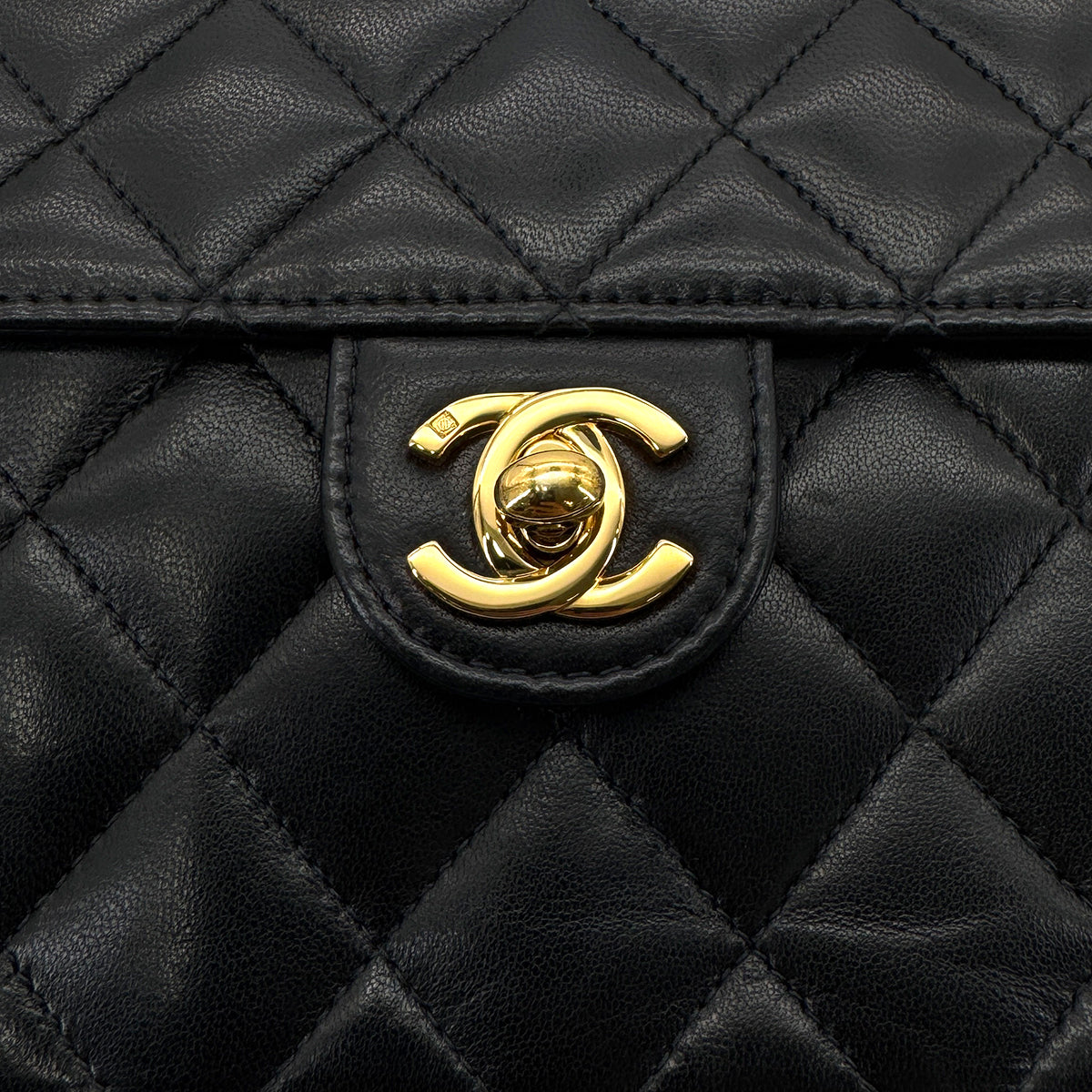 CHANEL VINTAGE MATELASSE CHAIN SHOULDER BAG BLACK LAMB SKIN 90289080