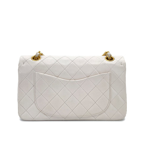 CHANEL VINTAGE CLASSIC FLAP SMALL CHAIN SHOULDER BAG WHITE LAMB SKIN 90289353 - PURPOSE