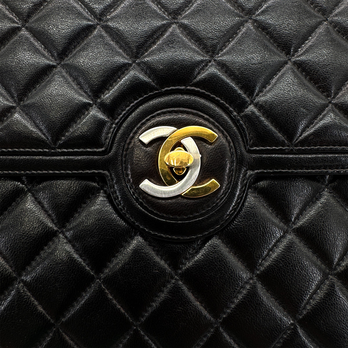 CHANEL VINTAGE PARIS LIMITED MATELASSE CHAIN SHOULDER BAG BLACK LAMB SKIN 90289358