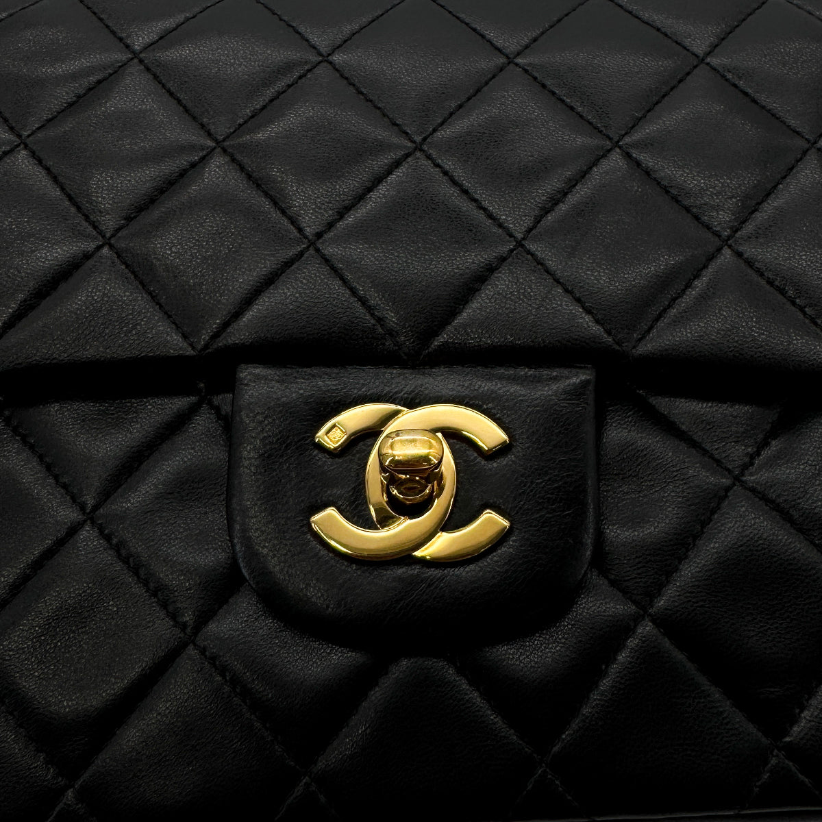 CHANEL VINTAGE CLASSIC FLAP MEDIUM CHAIN SHOULDER BAG BLACK LAMB SKIN 90289361