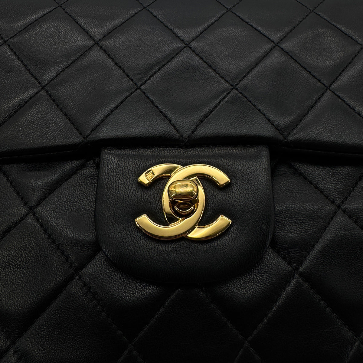 CHANEL VINTAGE CLASSIC FLAP MEDIUM CHAIN SHOULDER BAG BLACK LAMB SKIN 90289364
