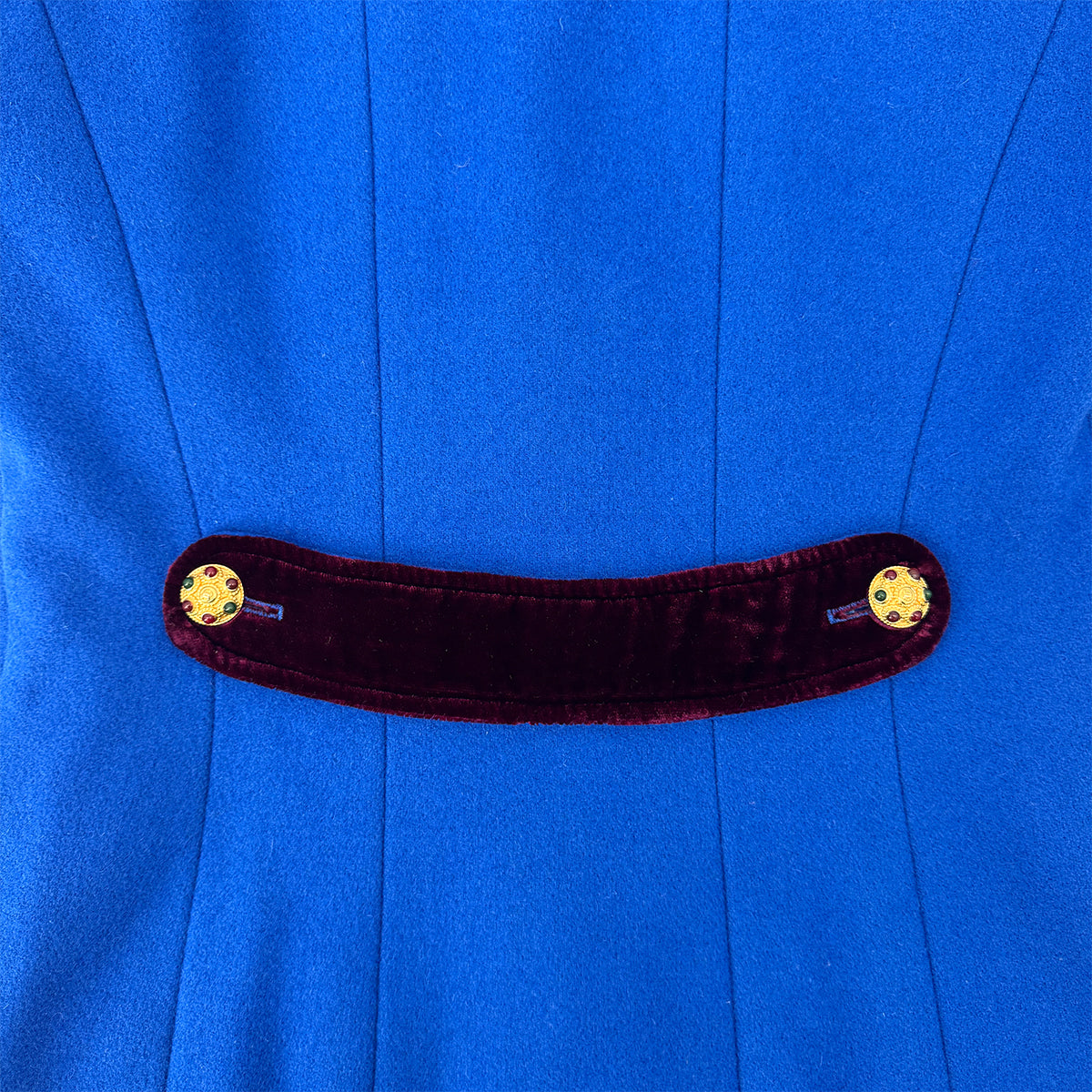 CHANEL BOUTIQUE VINTAGE GRIPOIX BUTTON COAT BLUE BORDEAUX WOOL 38 96A RTW 90289559