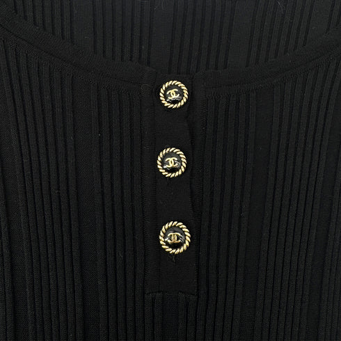 CHANEL COCO BUTTON SHORT SLEEVE KNIT TOPS BLACK COTTON 36 07P RTW 90289572