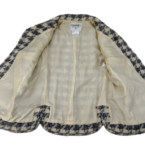CHANEL COCO BUTTON HOUNDSTOOTH JACKET BEIGE GRAY WOOL 38 98A RTW 90290198