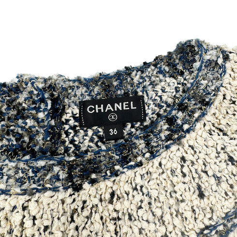 CHANEL METALLIC KNIT TOPS COCO BUTTON WHITE BLUE WOOL 36 P61 RTW 90290203