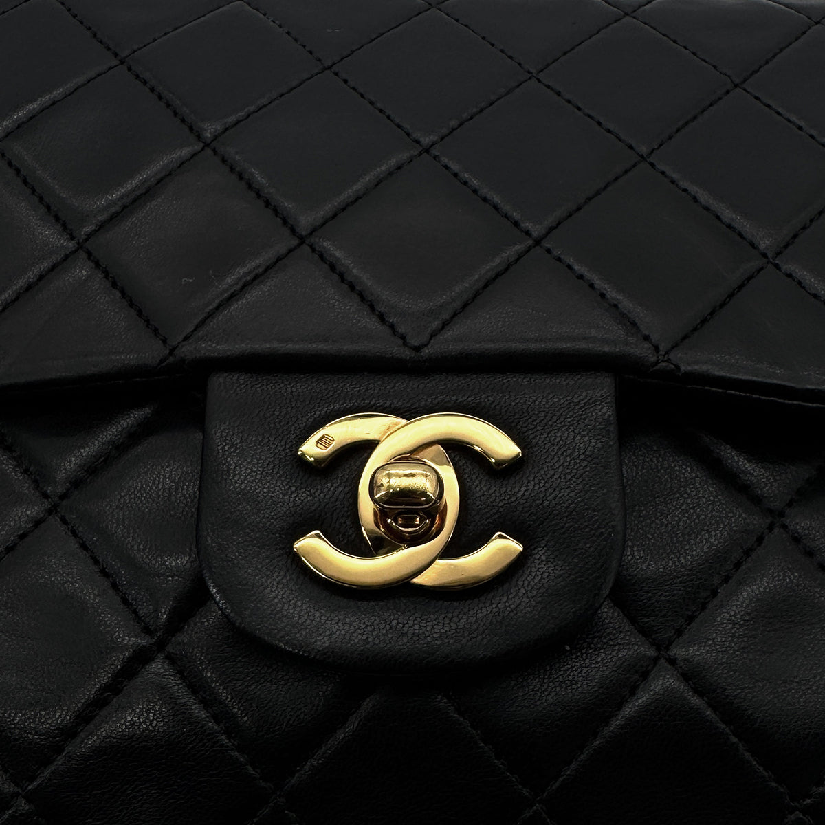 CHANEL VINTAGE CLASSIC FLAP MEDIUM CHAIN SHOULDER BAG BLACK LAMB SKIN 90291236