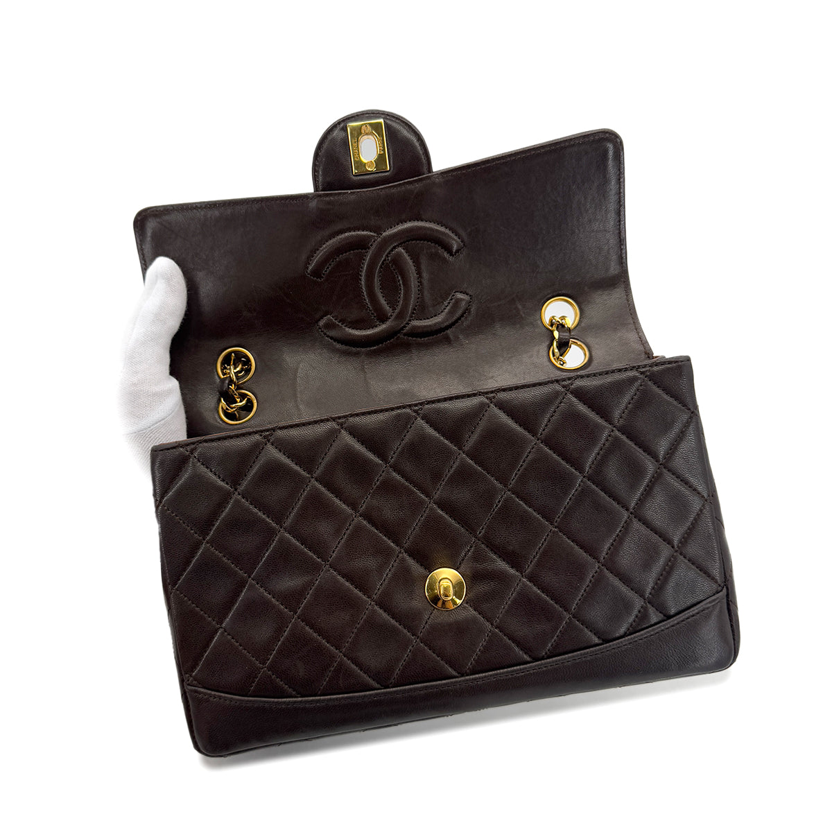 CHANEL VINTAGE MATELASSE CHAIN SHOULDER BAG BROWN LAMB SKIN 90291303