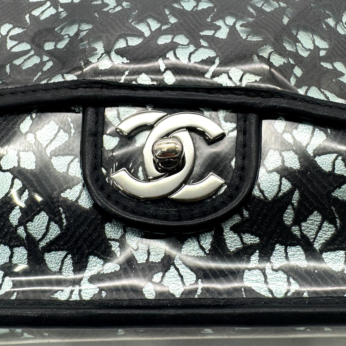 CHANEL VINTAGE TURN LOCK STAR LEACE CHAIN TOTE BAG CLEAR BLACK VINYL 90291463