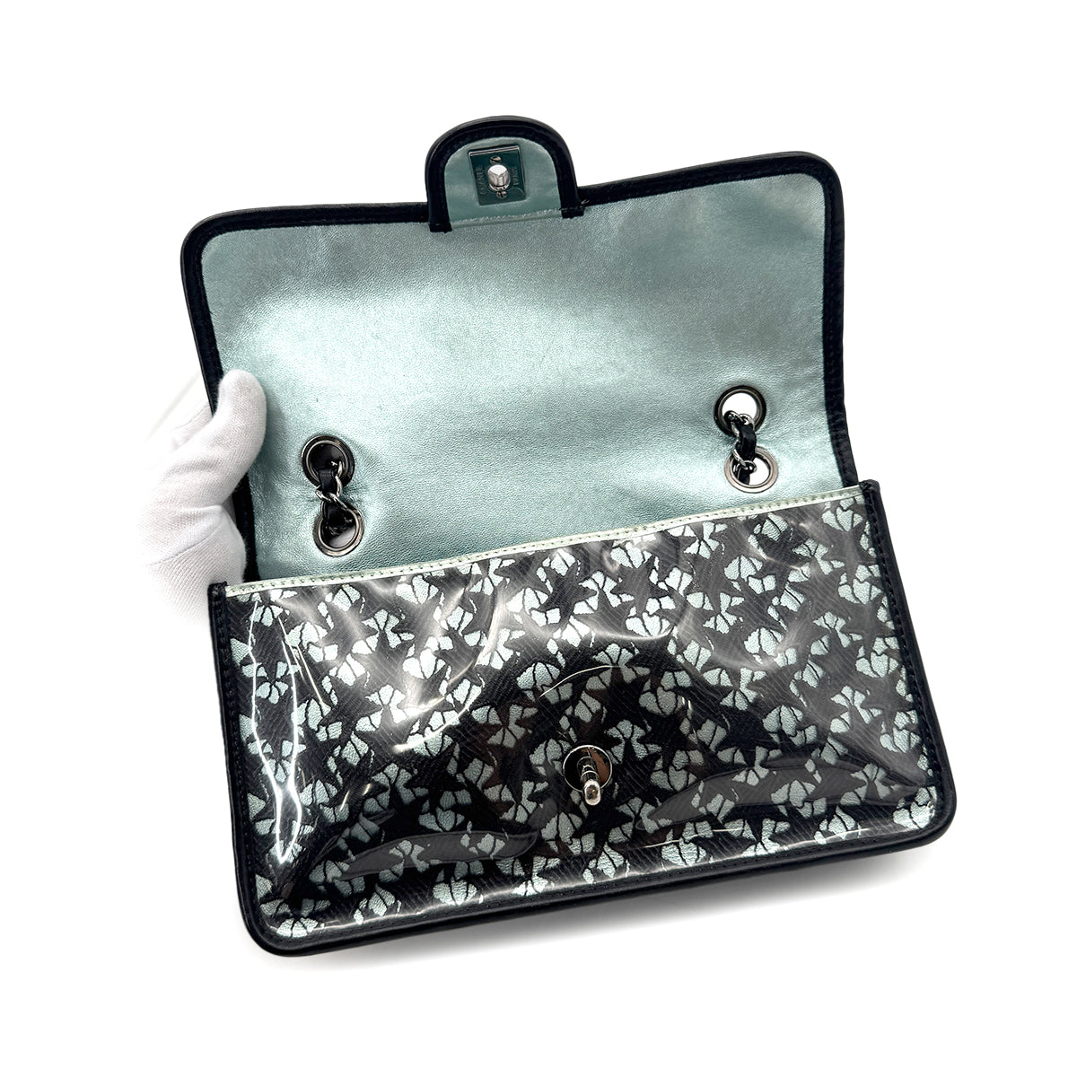 CHANEL VINTAGE TURN LOCK STAR LEACE CHAIN TOTE BAG CLEAR BLACK VINYL 90291463