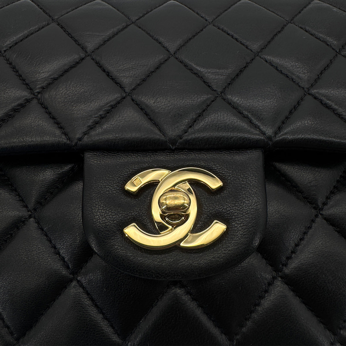CHANEL VINTAGE CLASSIC FLAP MEDIUM CHAIN SHOULDER BAG BLACK LAMB SKIN 90291879
