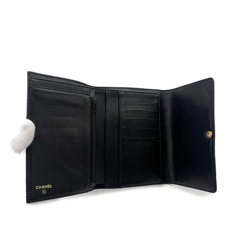 CHANEL VINTAGE COCOMARK TRIFOLD WALLET BLACK CAVIAR SKIN 90291903 - PURPOSE