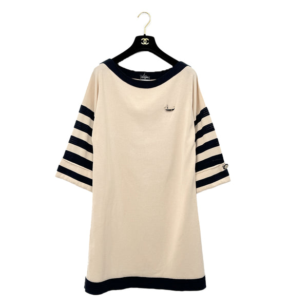 CHANEL COCO BUTTON GONDOLA CHARM BORDER KNIT DRESS 2014 BEIGE COTTON 36 P47 RTW 90292122
