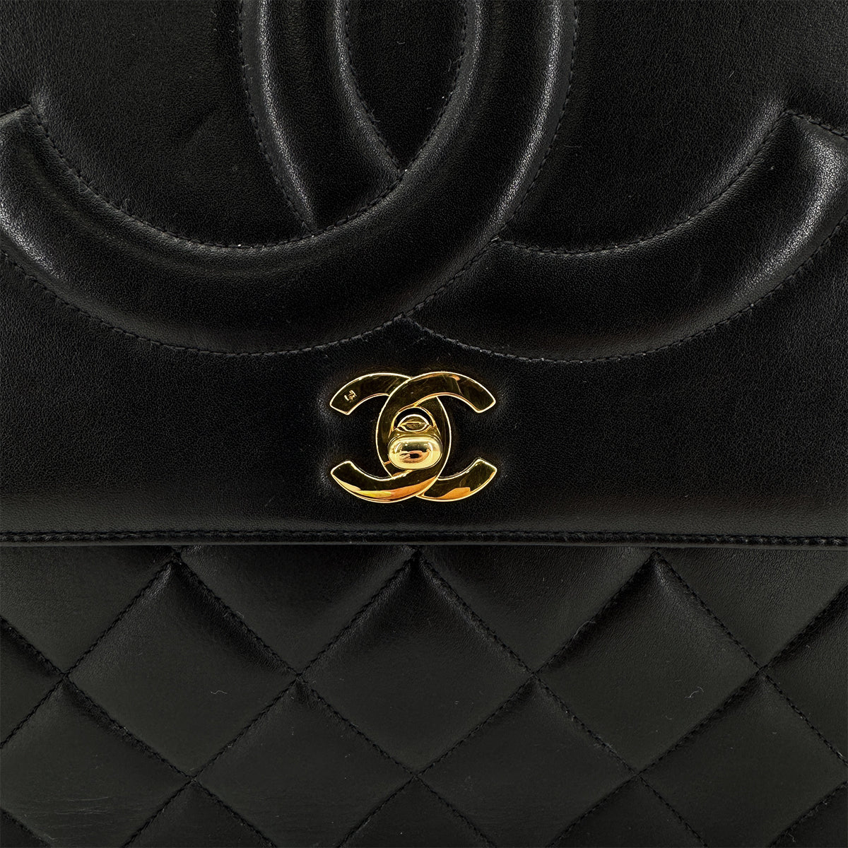 CHANEL VINTAGE BIG COCO MATELASSE CHAIN SHOULDER BAG BLACK LAMB SKIN 90292736