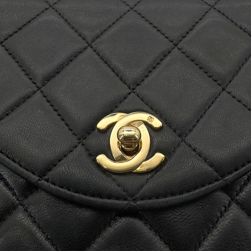 CHANEL VINTAGE MATELASSE HAND SHOULDER BAG ROUND BLACK LAMB SKIN 90292739