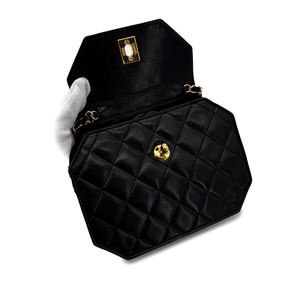 CHANEL VINTAGE MATELASSE OCTAGON CHAIN SHOULDER BAG BLACK LAMB SKIN 90292740