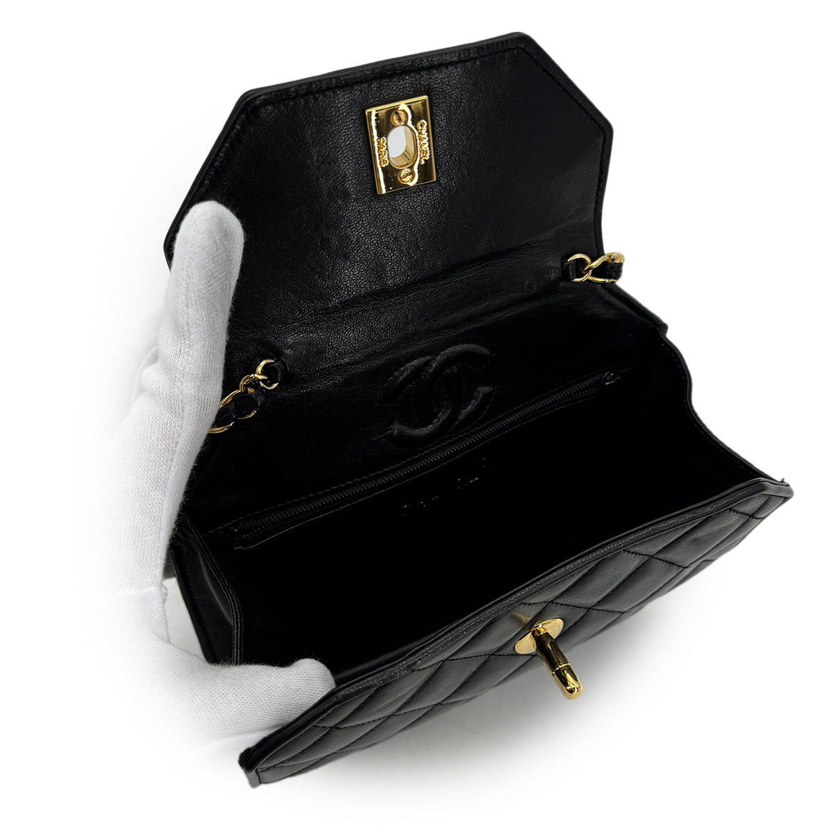 CHANEL VINTAGE MATELASSE OCTAGON CHAIN SHOULDER BAG BLACK LAMB SKIN 90292740