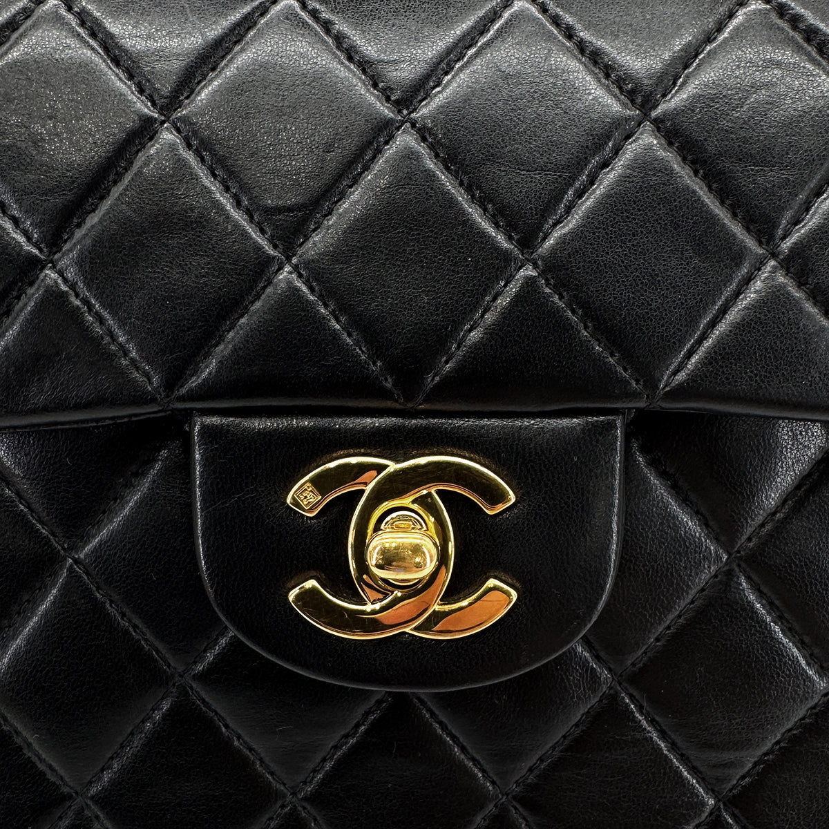 CHANEL VINTAGE CLASSIC FLAP SMALL CHAIN SHOULDER BAG BLACK LAMB SKIN 90292741