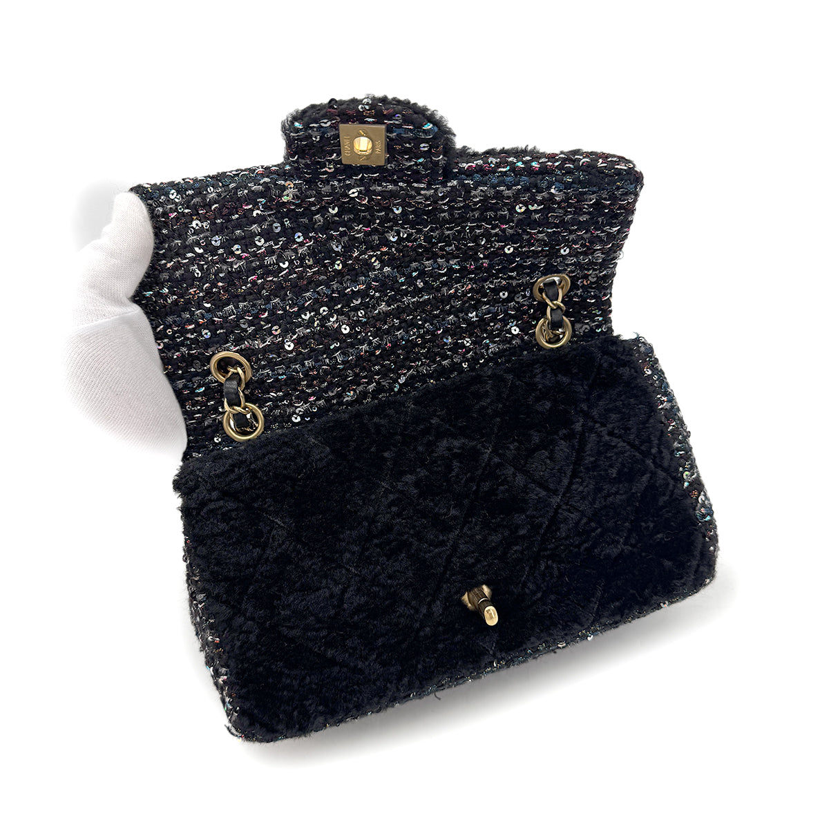 CHANEL MATELASSE CHAIN SHOULDER BAG BLACK FAR TWEED SEQUINS 90292747