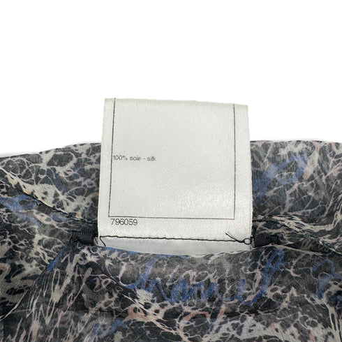 CHANEL LOGO PATTERN SLEEVELESS BLOUSE COCO BUTTON GRAY BLUE SILK 38 P40 RTW 90292791