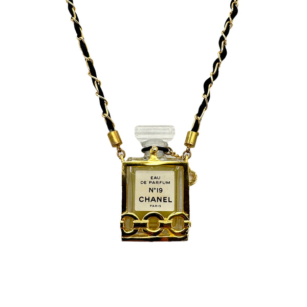 CHANEL VINTAGE NECKLACE PERFUME No19 ACCESSORY 90292897